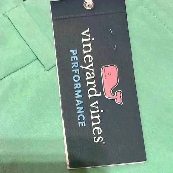 NWT Vineyard Vines 8” Breaker Shorts men’s waist size 28 - Picture 3 of 7